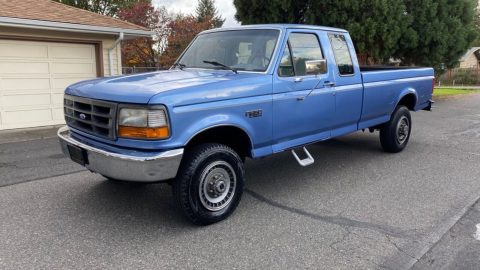 1997 Ford F-250 4X4 XL Extended Cab crew cab [excellent shape] for sale