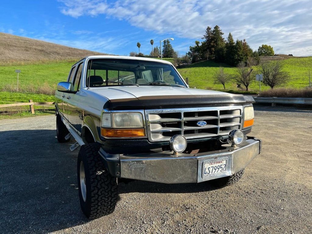 1993 Ford F-350 XLT Crew Cab [well serviced time capsule]