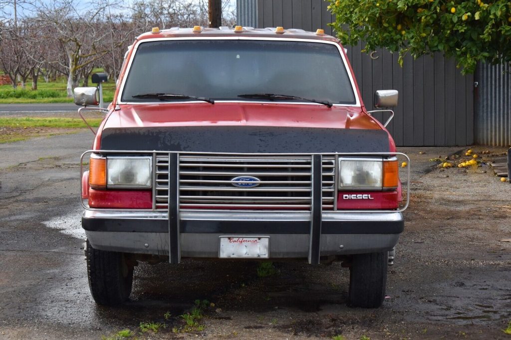 1989 Ford F-350 Diesel crew cab [some blemishes]